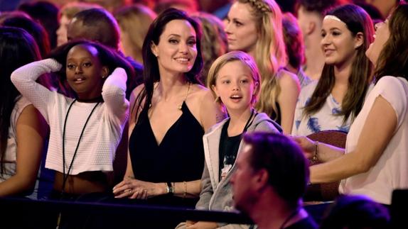 La hija de Pitt y Jolie quiere llamarse John