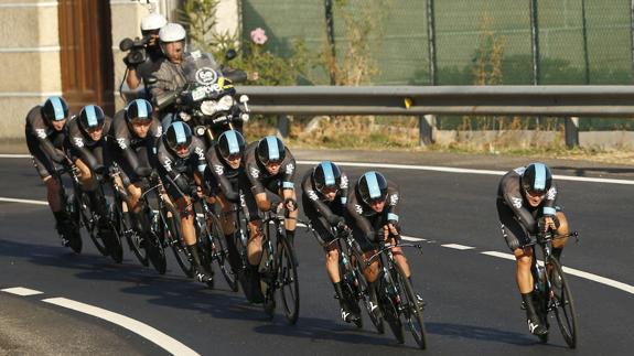 Kennaugh le quita peso a Froome
