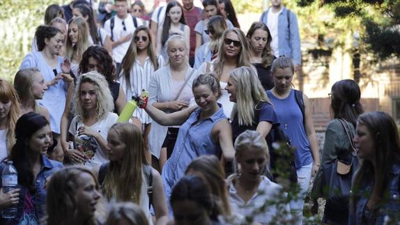 23 herrialdetako 156 ikasle Deustuko Unibertsitatearen Donostiako campusean