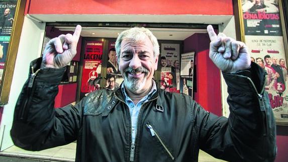 'First Dates': De ligue con Carlos Sobera