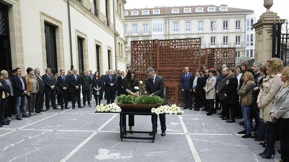 El Parlamento Vasco recordará el jueves a «todas las víctimas» con motivo del 'Día de la Memoria'