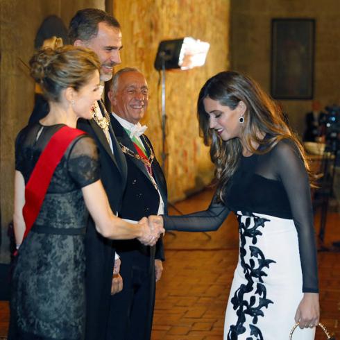 Iker Casillas y Sara Carbonero, impecables en la cena con los Reyes de España en Portugal