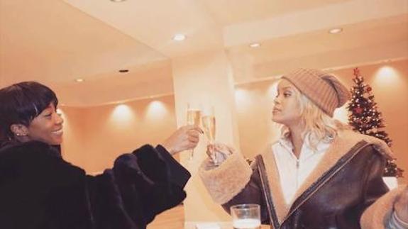 Se filtra foto del nuevo look de Rihanna