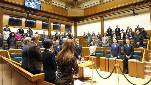 El Parlamento Vasco recuerda y rinde homenaje a Gregorio Ordóñez