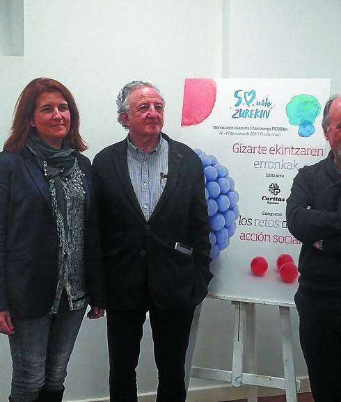 La pobreza se cronifica entre las familias monoparentales y los mayores de 50 años