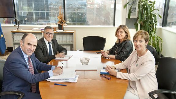 Euskadi y Navarra reclaman un impulso del AVE al Mediterráneo