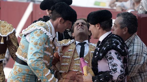 Asociaciones taurinas galas denuncian una canción que se mofa del torero Iván Fandiño