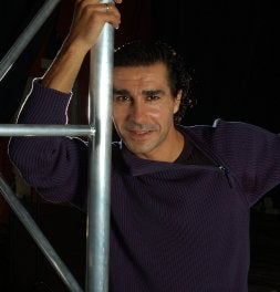 Antonio Márquez regresa con una 'apasionada' mezcla de flamenco y danza